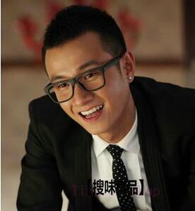 失恋33天文章王小贱眼镜架