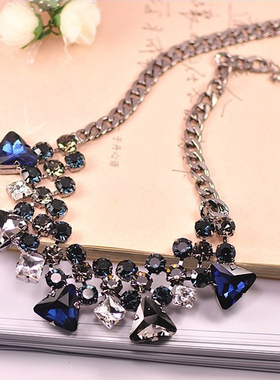 闪亮短款韩国水晶夸张装饰项链