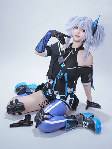 2026新款高品少女前线cos服 PA15 默认皮肤 芙洛伦cosplay服装女