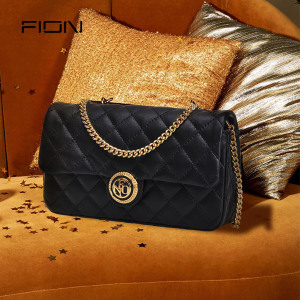 Fion/菲安妮真皮女包2020新款 菱格链条羊皮小方包轻奢品牌斜挎包