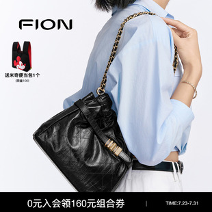 Fion 菲安妮音符水桶包女春夏真皮垃圾袋流浪袋慵懶單肩斜挎包包