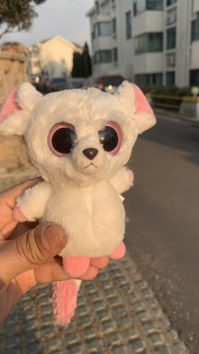 YOOHOO白眼小耳廓狐毛绒公仔