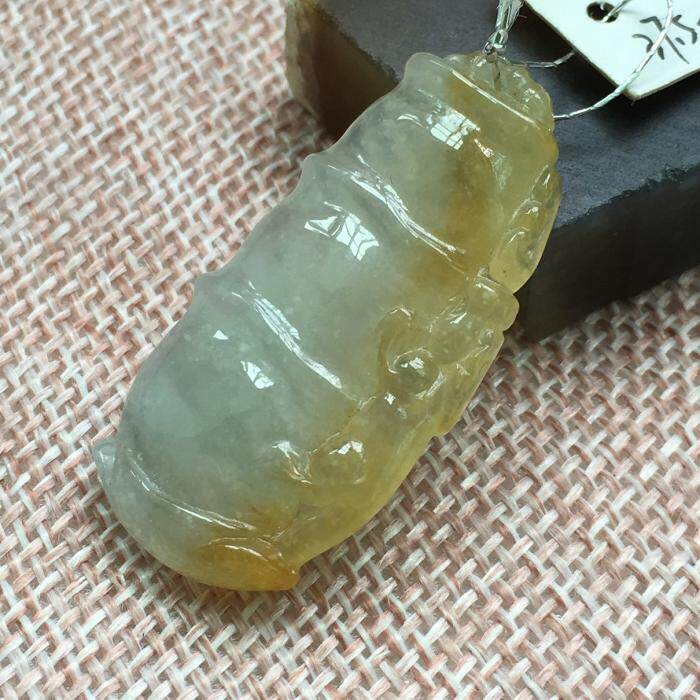 良玉冰黄翡天然翡翠起胶竹节吊坠