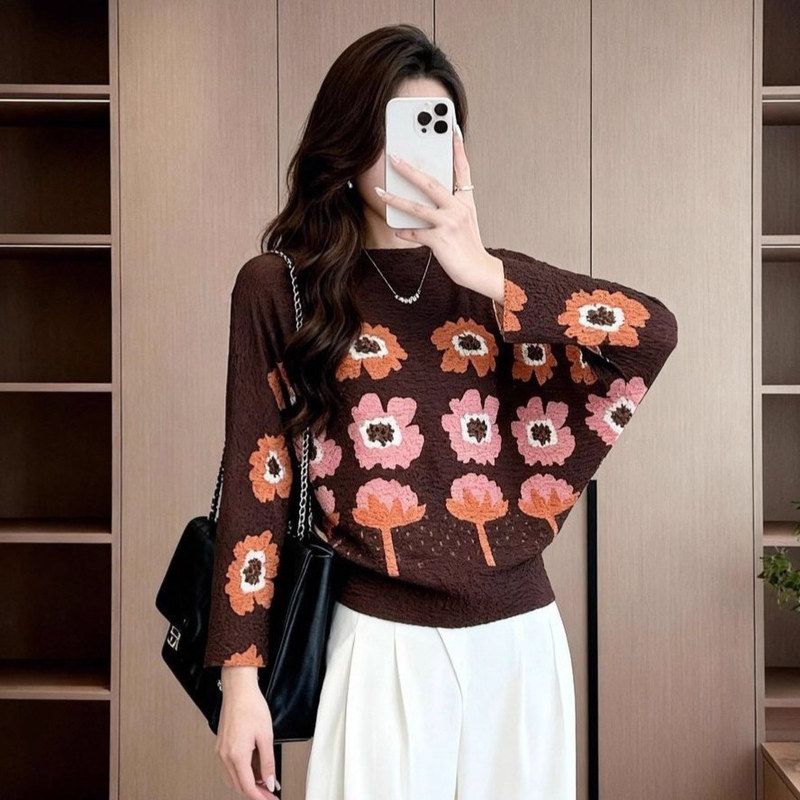 时尚花朵印花蝙蝠袖T恤女宽松百搭减龄圆领上衣显瘦简约休闲褶衣