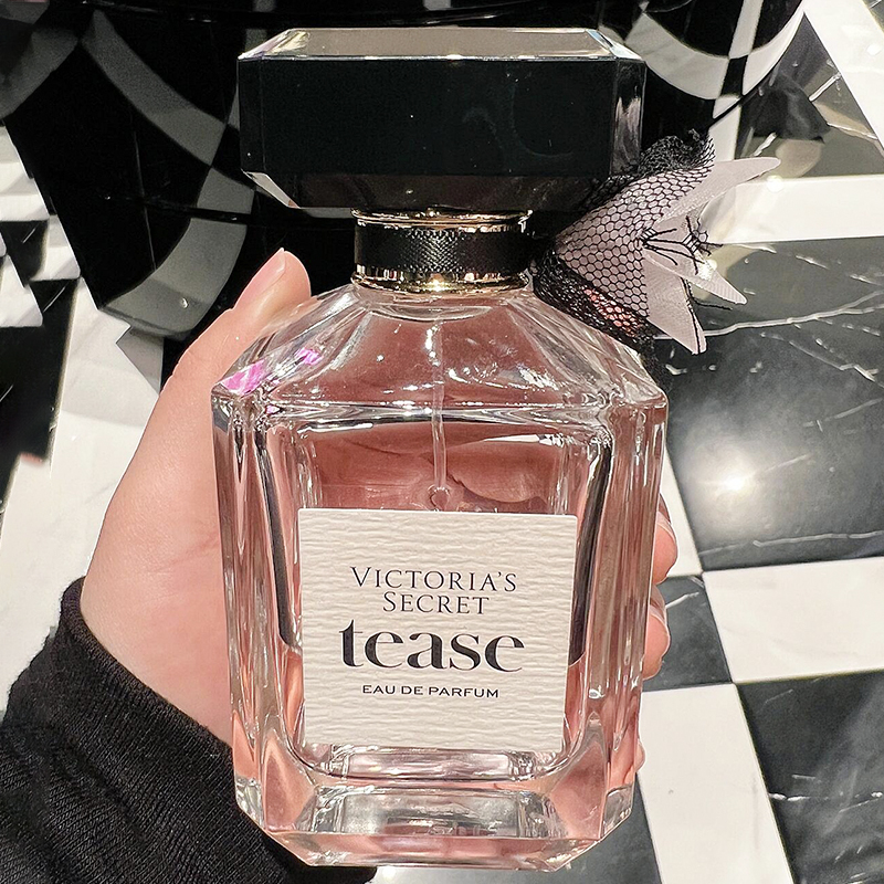 维多利亚的秘密黑色诱惑香水