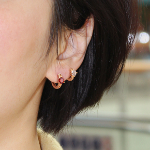 彩色锆石红耳环2025新款爆款高级感耳圈圈镀18k金色耳饰女防过敏