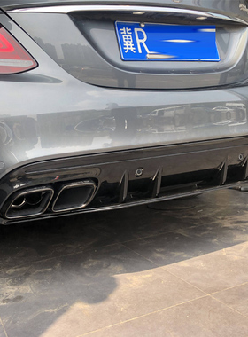 19款奔驰C Coupe C200 C300两门轿跑改装C63 AMG尾喉后唇尾唇包围