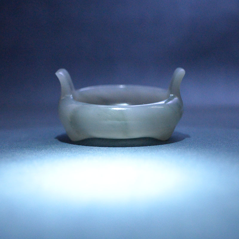 烟紫白玉冲天耳宣德炉香道香插