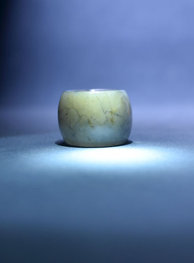 内径20和田玉籽料楼兰三彩扳戒指