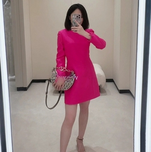 丝毛连衣裙袖口蝴蝶结俏皮裙摆红色礼服高级感通勤修身气质显瘦