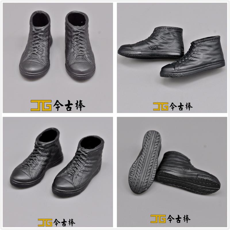 medicom现代潮流黑色帆布鞋兵人图片