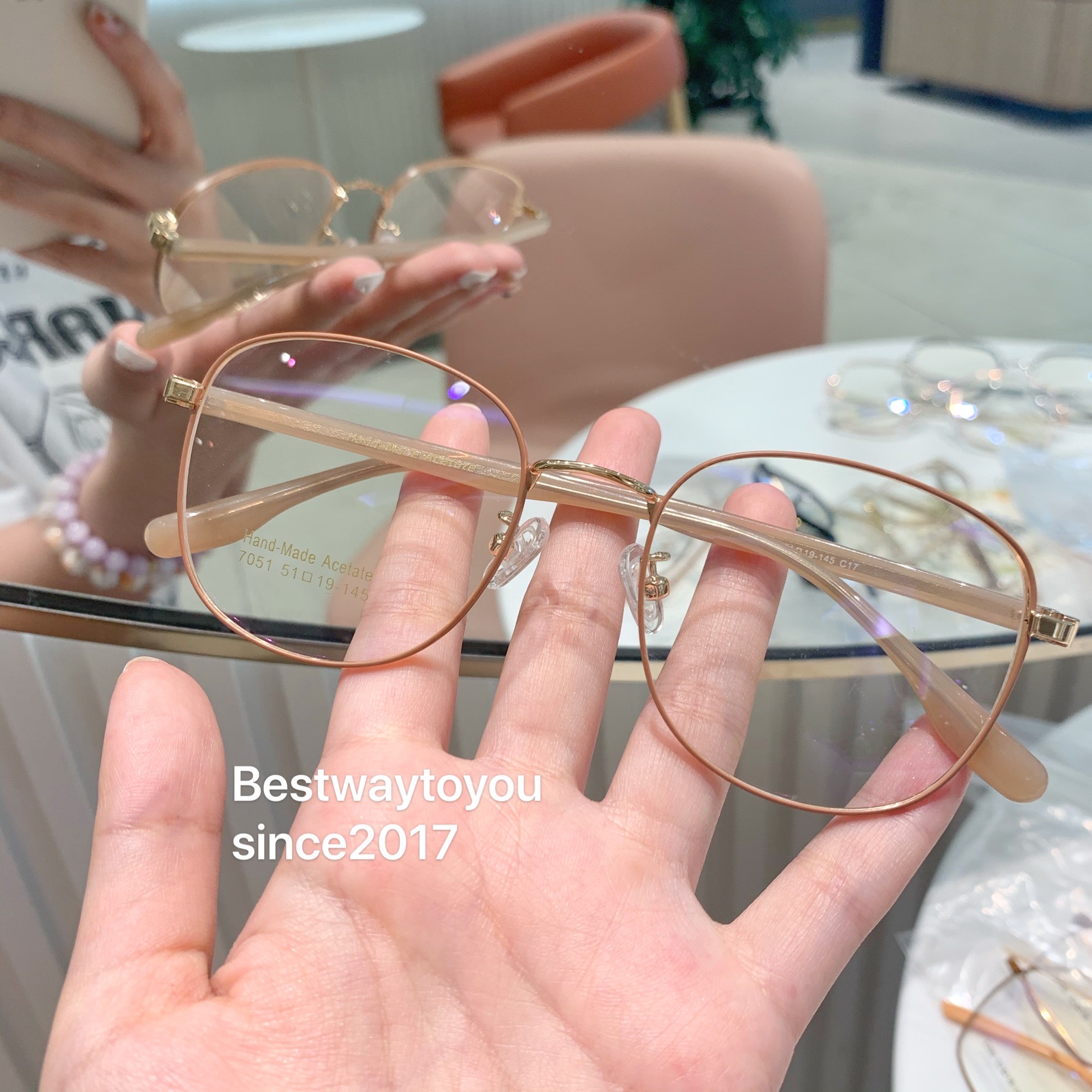 海的潮橘子味方圆框脏橘色镜框