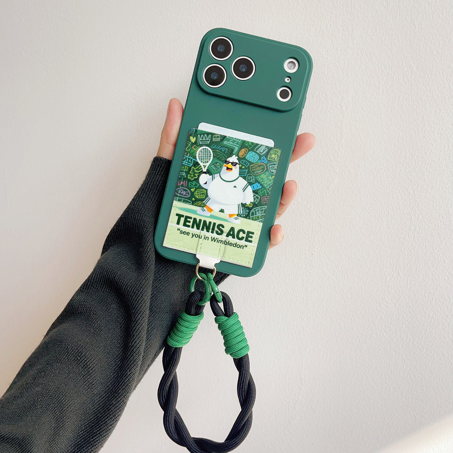 快乐打网球鸭挂绳手机壳带卡包iPhone17pro苹果17promax旅游装卡身份证16promax皮质卡套插卡15/14/13/12精孔