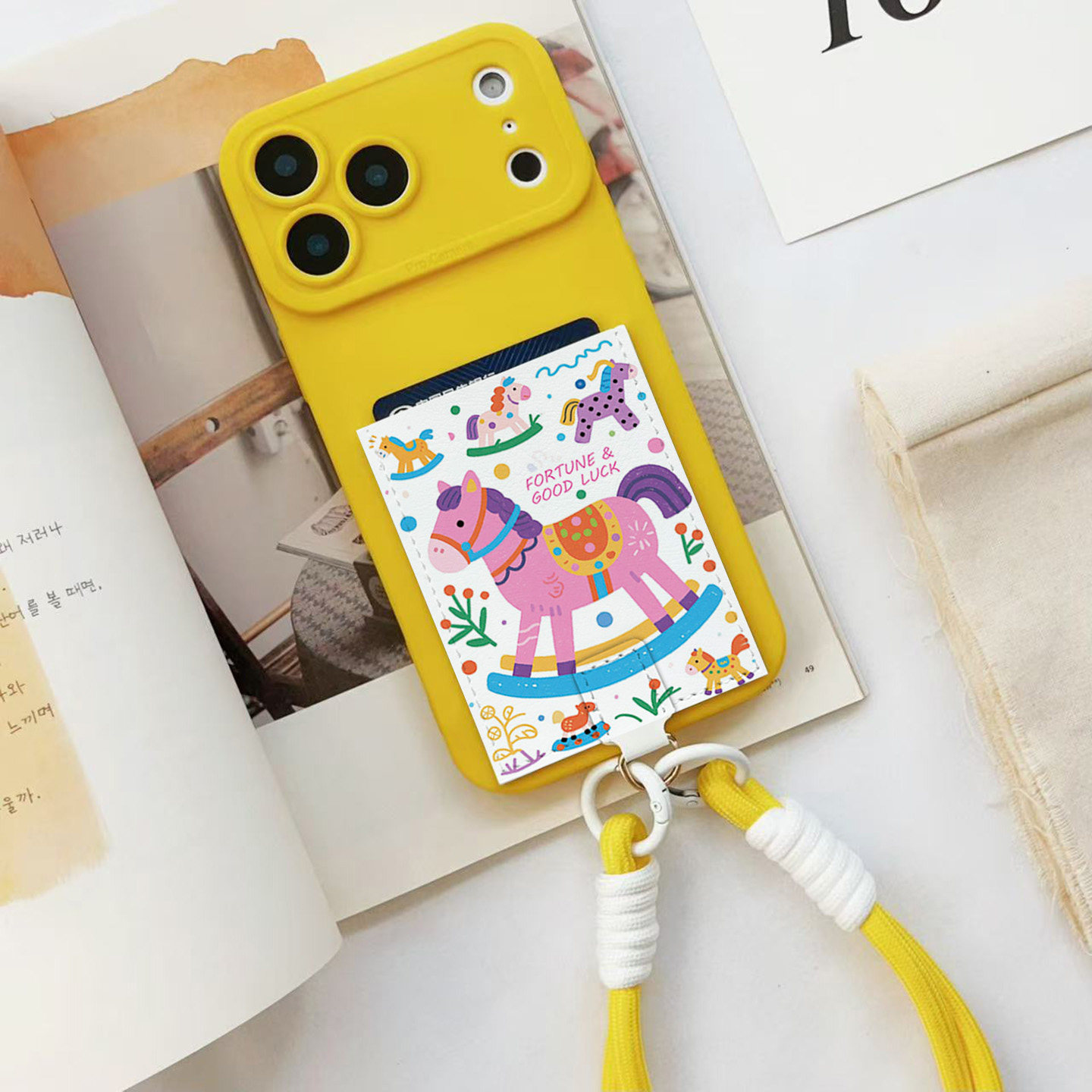 多彩木马文艺挂绳带卡包手机壳装卡iPhone17pro软皮质插卡套16pro苹果17promax旅游身份证交通卡13/14/15精孔