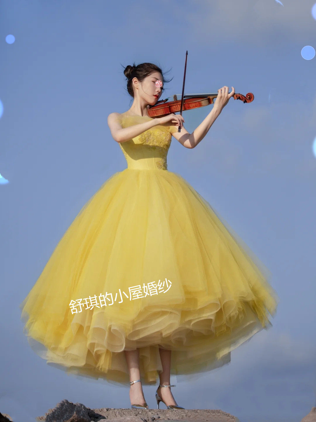 2025时尚公主名媛婚礼新娘表演年会成人礼黄色钉珠新款抹胸蓬蓬裙