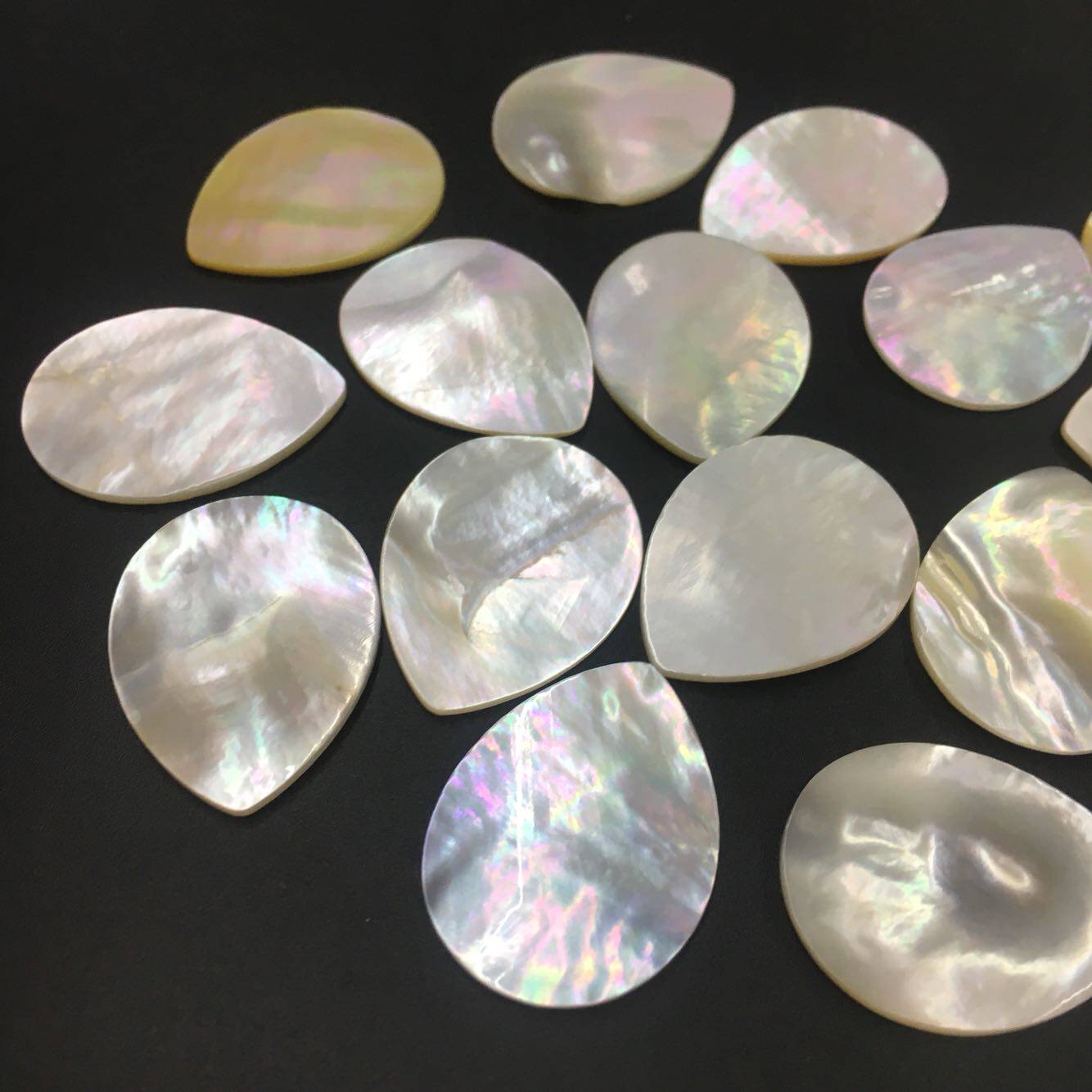 贝壳饰品配件水滴21x28mm白蝶贝母贝厂家无孔