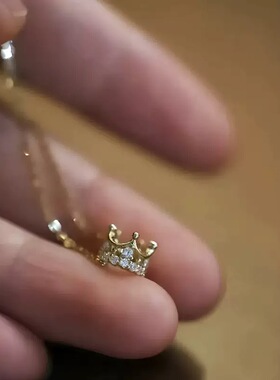 韩版925纯银镀18K金镶钻小皇冠吊坠项链女经典简约高级感锁骨链女