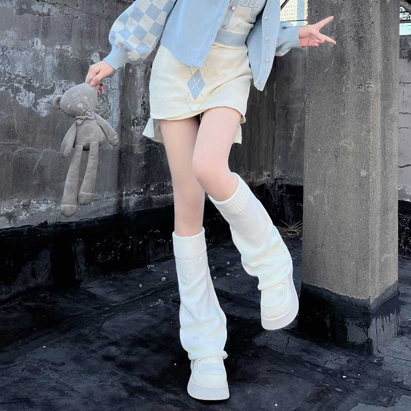 千禧辣妹风针织喇叭腿套袜|日系