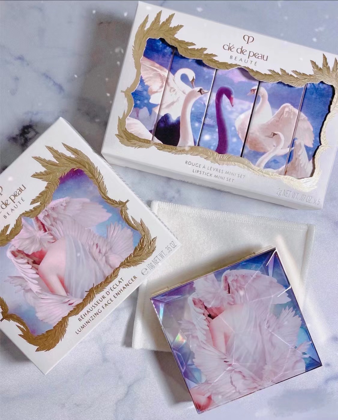 特价 日本cpb专柜 圣诞限定魔法天鹅湖 高光盘 迷你口红 唇膏