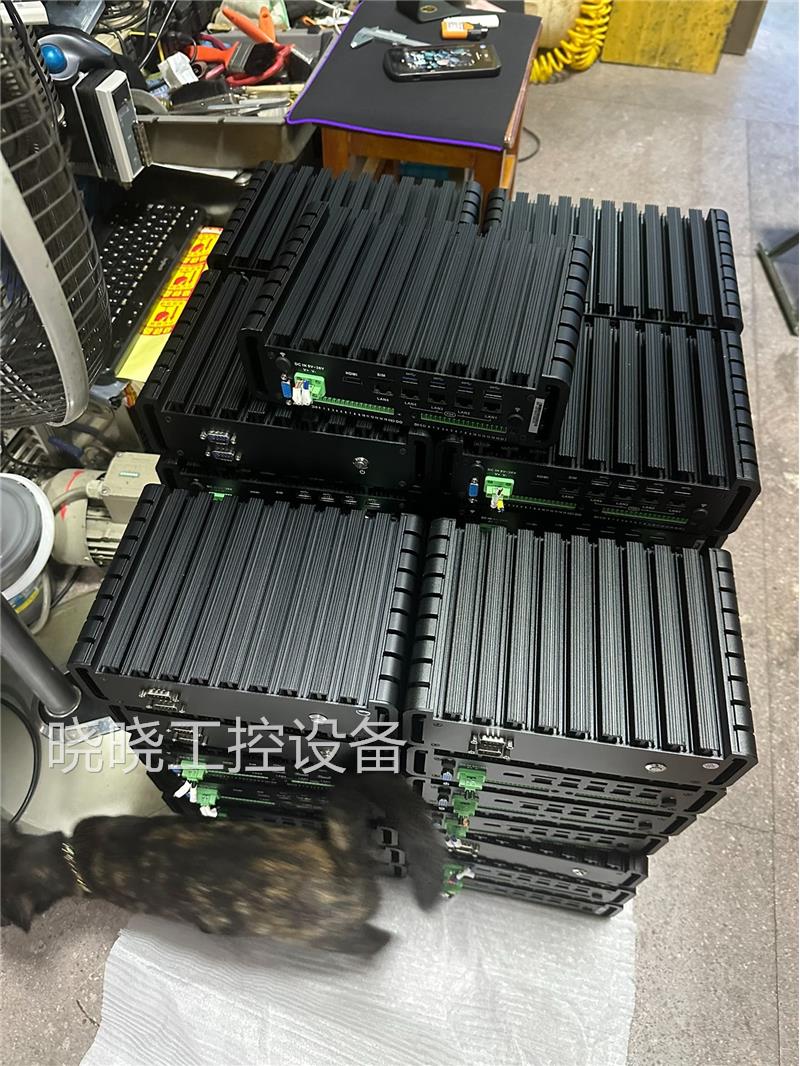 研凌工控机，i3-6100U 3865U 3855U，六代平