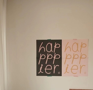 韩国happier英文简约海报墙贴拍照道具推荐ins风屋内装饰宿舍壁纸