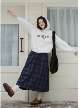 花吉C061米色印花连帽宽松加绒卫衣女2026新款秋冬休闲学院风上衣