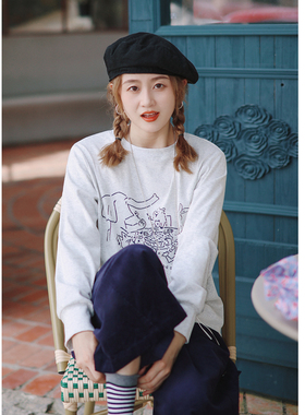 花吉C009灰白色动物茶话会印花宽松弹性长袖T恤女2026新款秋上衣