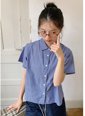 花吉C008蓝色显瘦正肩条纹短款衬衫女2025新款夏学院风竖条纹衬衣