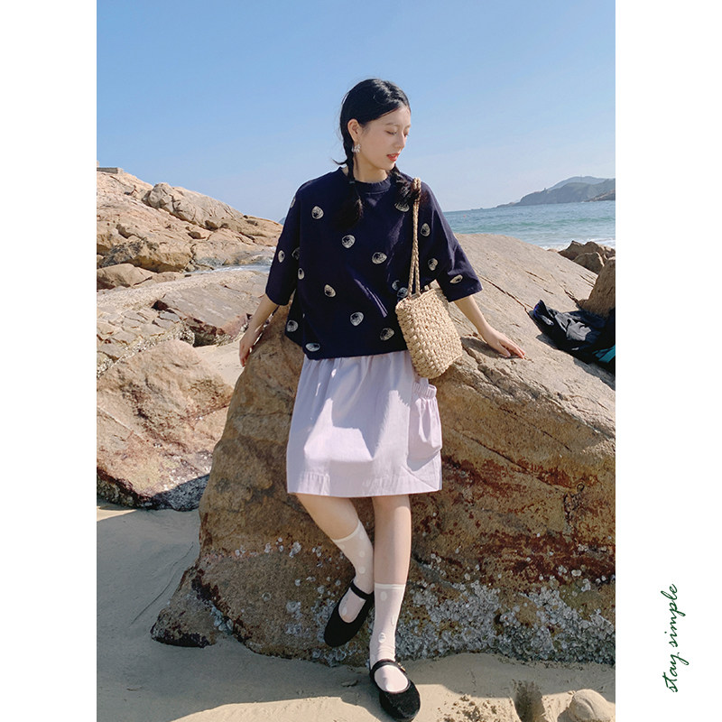 花吉B712藏青色贝壳刺绣纯棉短袖宽松T恤女2025年新款夏旅游上衣