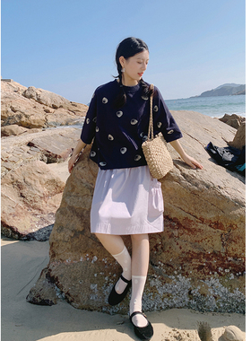 花吉B712藏青色贝壳刺绣纯棉短袖宽松T恤女2025年新款夏旅游上衣