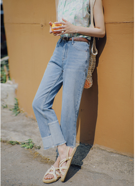 花吉K235中蓝色高腰脚口拼色牛仔直筒裤女2026新款夏直筒牛仔裤