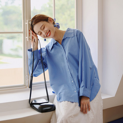 花吉B859蔚蓝色宽松长袖学院风翻领衬衫女2026年新款早秋纯色衬衣