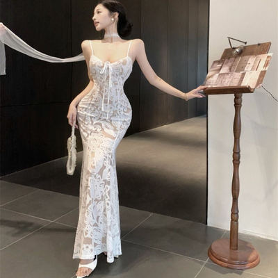 法式复古蕾丝吊带连衣裙