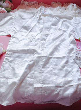 瑕疵特卖 外贸出口中式儿童睡袍浴袍白色图腾 酷酷的 只卖36.99元