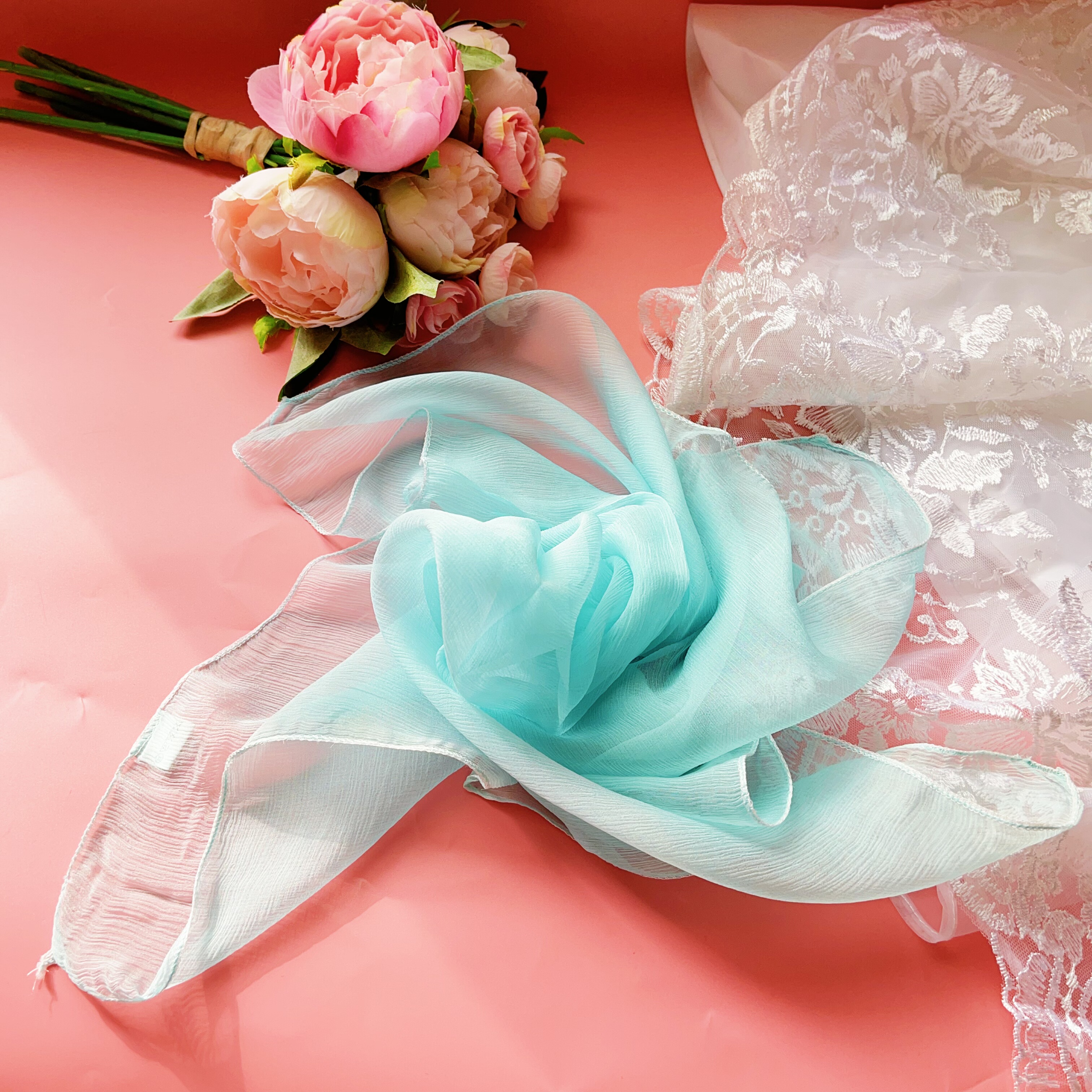 微瑕特卖100%桑蚕丝丝巾真丝小方巾围巾四季百搭梦幻色彩淡雅蓝