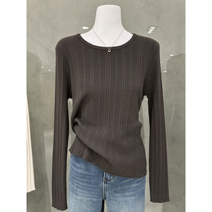 极简风坑条肌理感显瘦纸片人针织打底衫秋冬新款舒适百搭内搭上衣