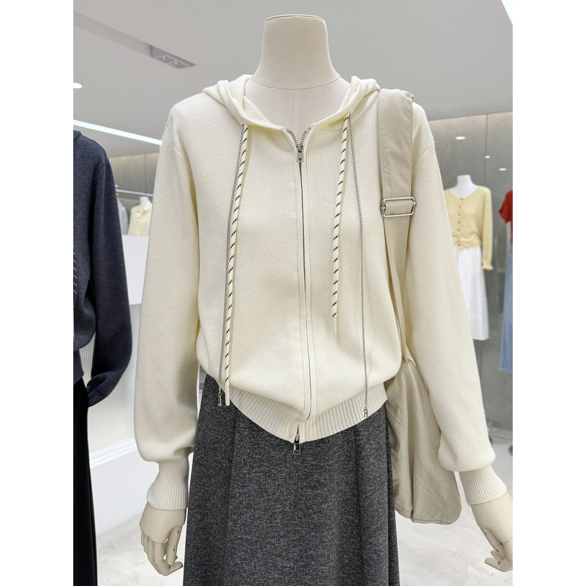 韩版休闲百搭双拉链连帽针织开衫