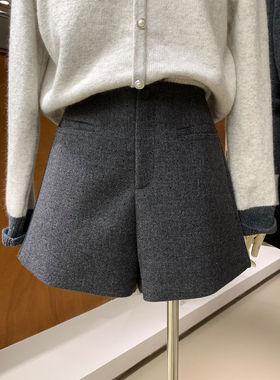 清仓捡漏不TUI不换！精致烫钻细闪高腰A字短裤韩系百搭靴裤Q263