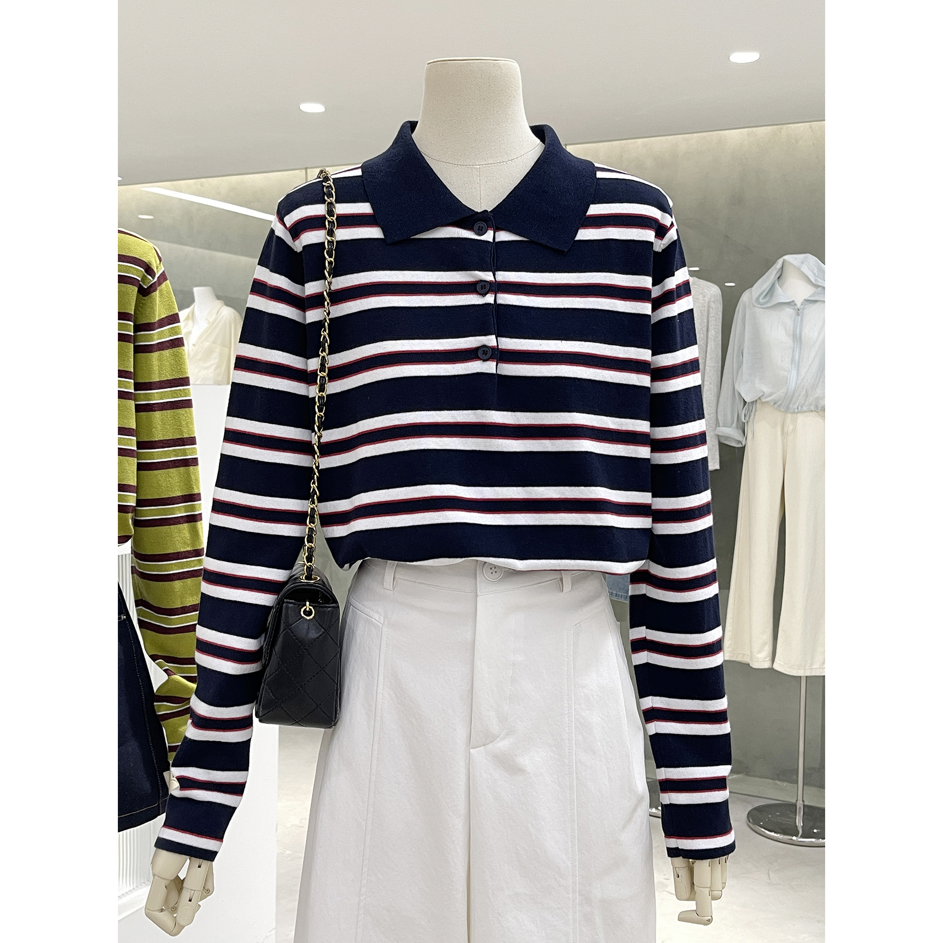 学院风撞色条纹Polo领长袖针织衫