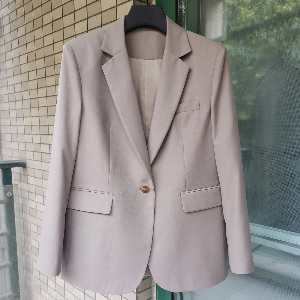 休闲直筒精纺面料通勤西服