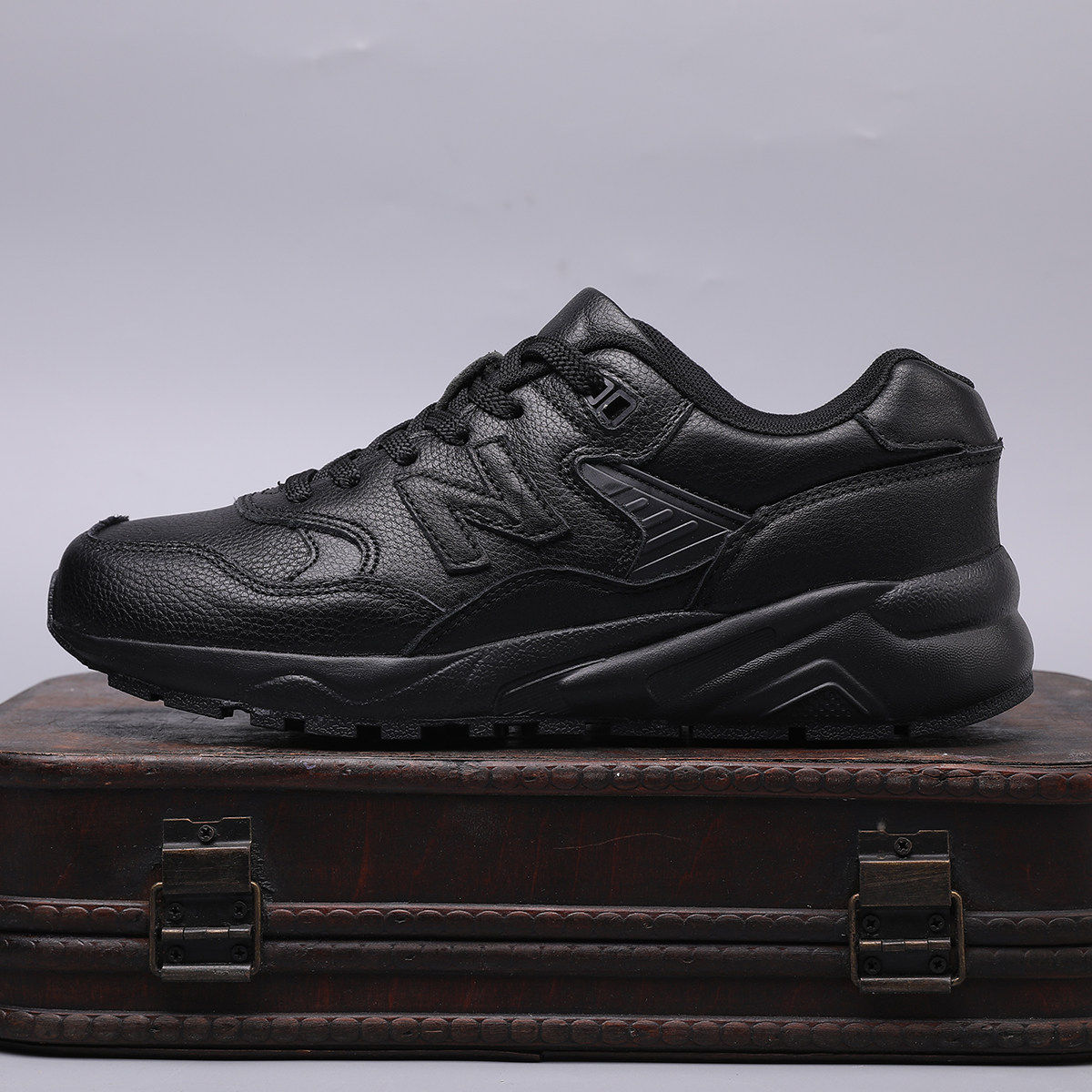 新百伦头层牛皮男鞋580真皮跑步鞋黑武士休闲男子运动鞋真皮N字鞋,流行男鞋,时尚休闲鞋,淘宝优惠券,粉丝福利购,淘宝优惠卷