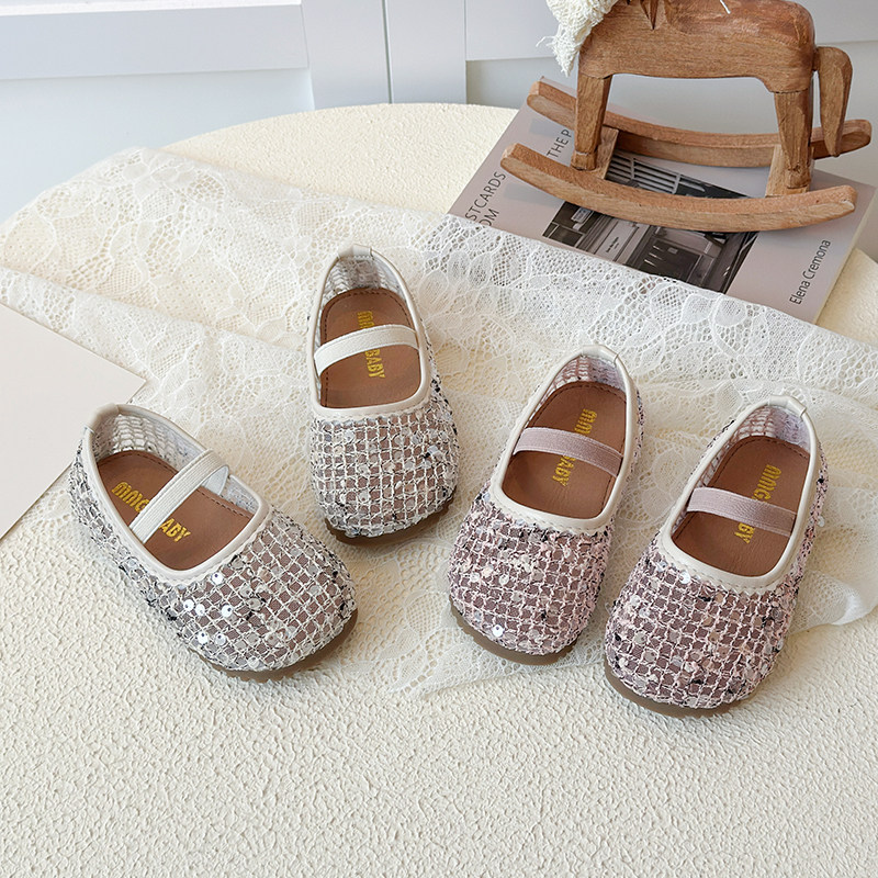 网纱女童小皮鞋2026新款镂空亮片童鞋公主鞋舞蹈鞋儿童演出单鞋潮