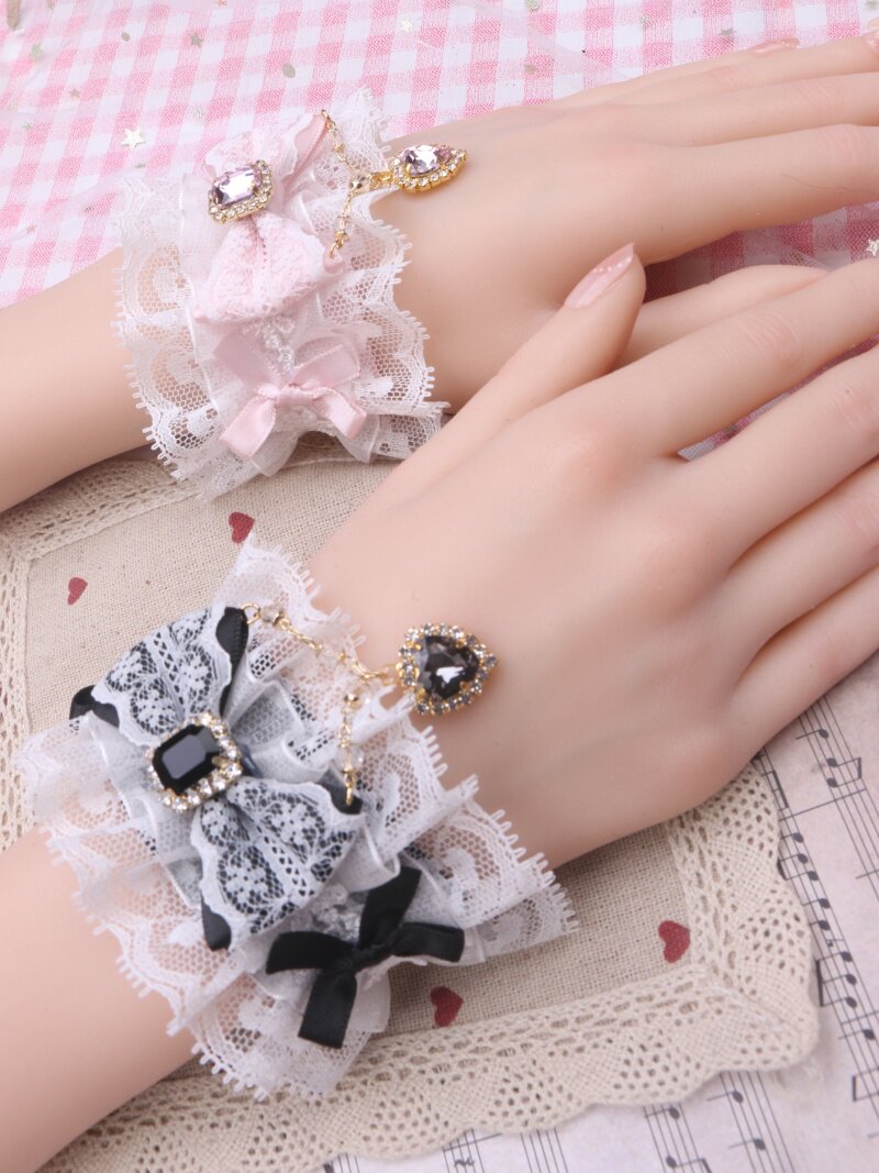 BEADS HANDMADE SWEET CUTE LACE RIBBON CHAIN RHINESTONE LOVE PENDANT SOFT GIRL BRACELET SLEEVE WOMAN