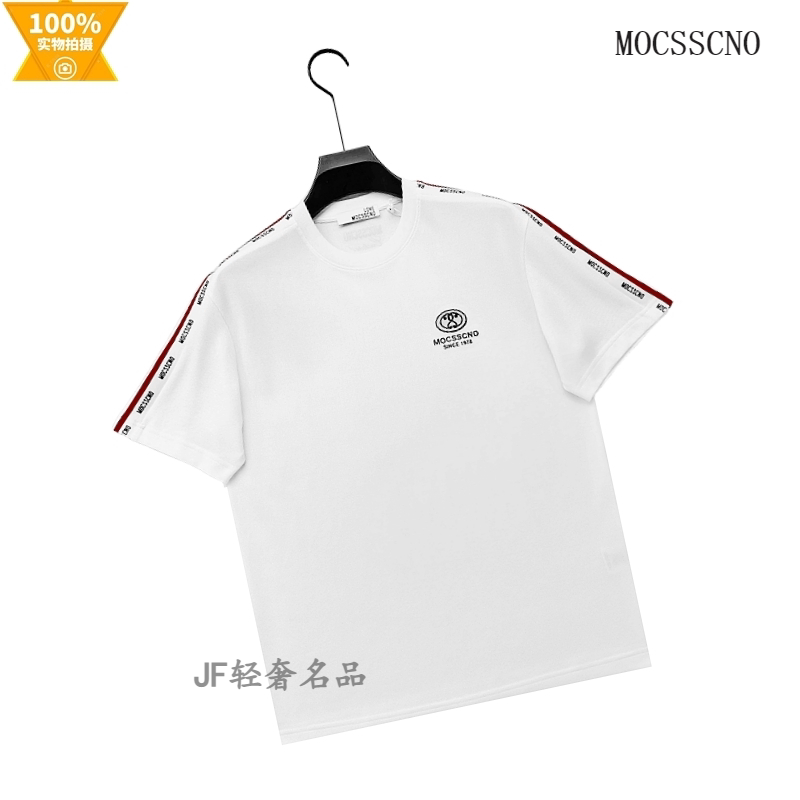 MOCSSCNO曼斯凯奴 2026春夏新款圆领短袖T恤衫 肩标彩带 溜肩微阔