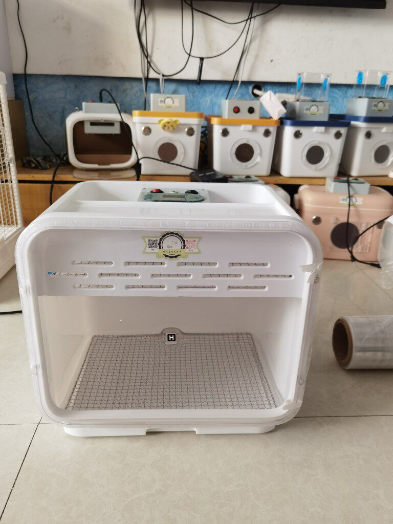 暖心萌宠成长记智能恒温零天鹦鹉PID风暖保温育雏箱车载电池便携