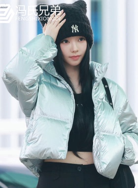 MLB25年冬季女短款经典时尚百搭亮面保暖立领羽绒服外套3FDJB0556