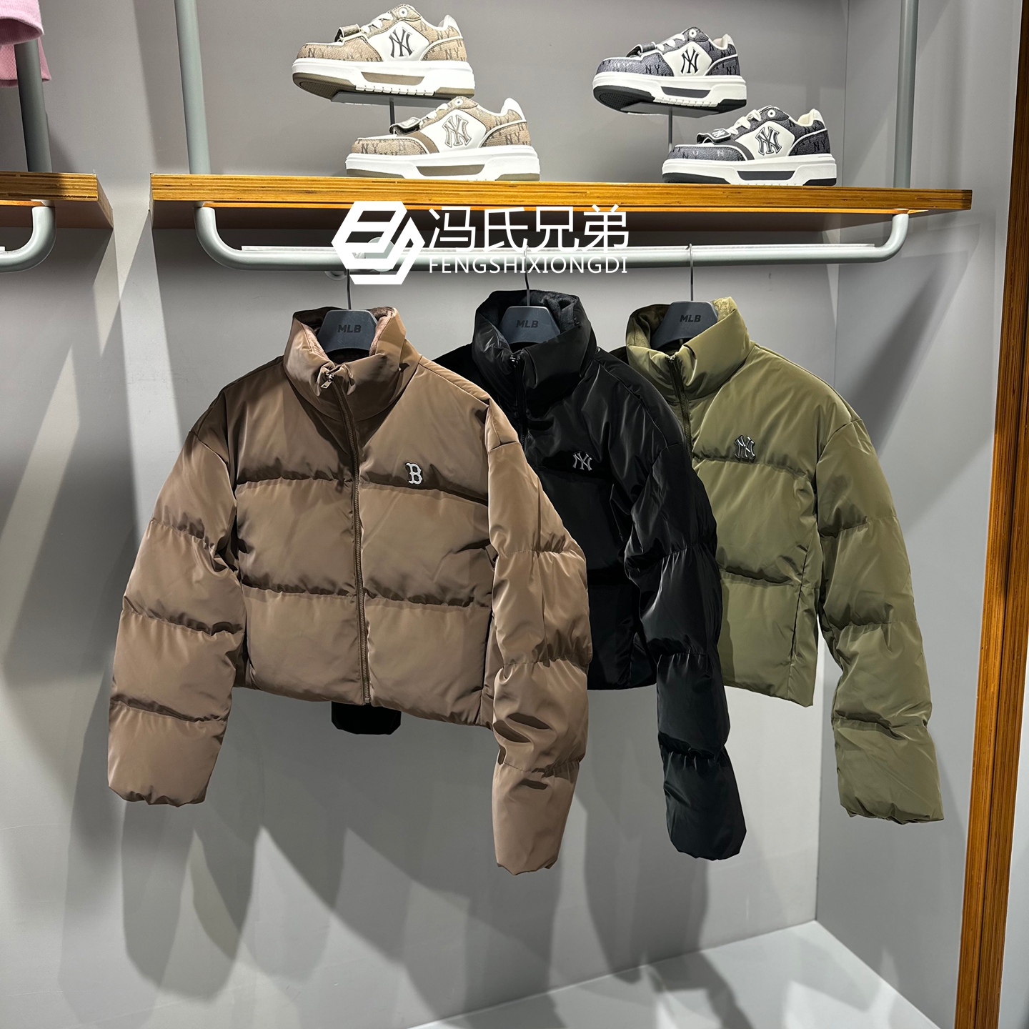 MLB保暖防风立领女士羽绒服外套