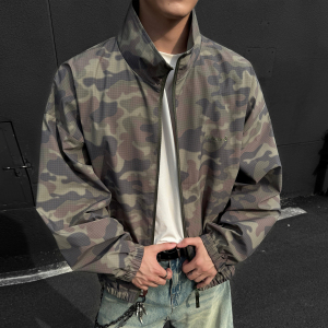 白迷彩短款外套男款潮牌美式格纹立领教练夹克户外防水防风冲锋衣图片