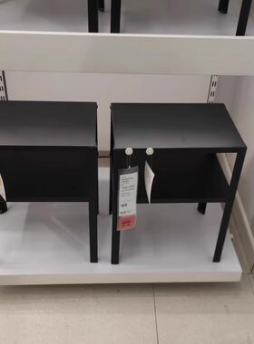 宜家床头桌科纳列维克桌子