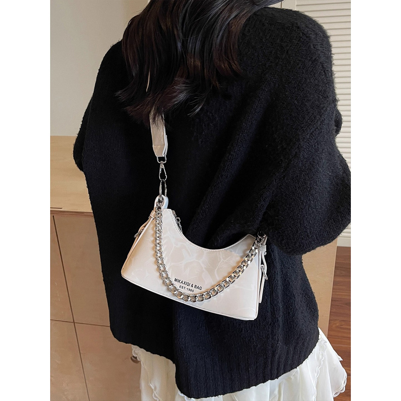 MK DA高级感银色链条饺子包女2025新款轻奢小众腋下包真皮斜挎包